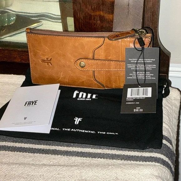 *FLASH SALE* NWT Frye Melissa Leather Snap Card Wallet Cognac Brown Retail $98 - Picture 2 of 12